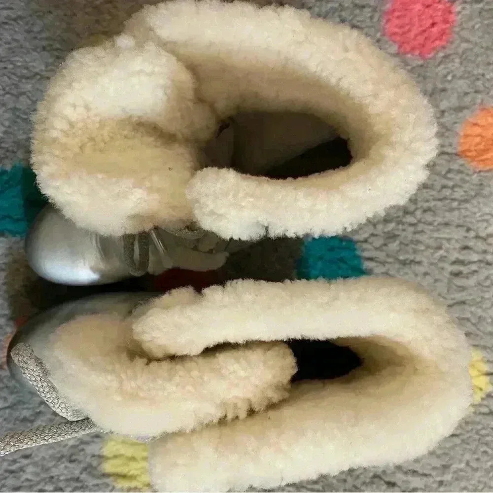 Disney X Sorel Joan of Arctic II - Picture 7 of 10